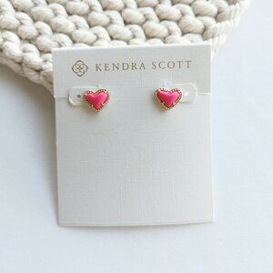 Authentic Kendra Scott Ari Heart Gold Magenta magnesite Stud Earrings